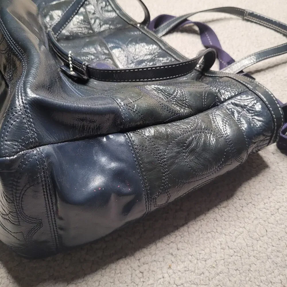 Coach Bag Patent Leather Shiny Navy Blue Tote Diaper Baby Lined Pockets Tote